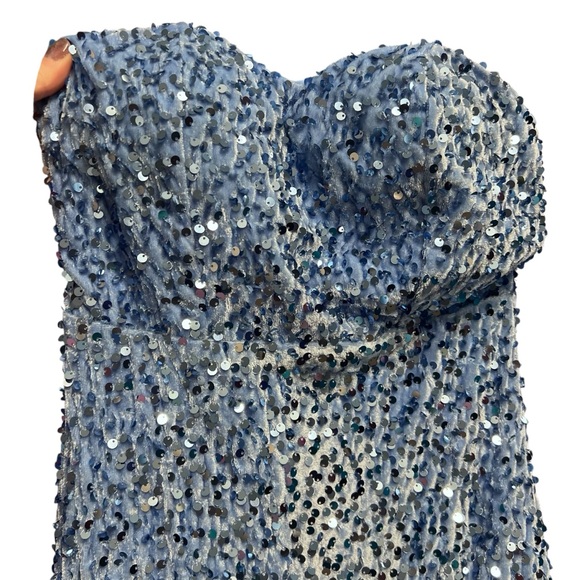 Faeriesty NWT Blue Strapless Velour Sequin Ruffle Prom Formal Dress Sz. XS - Picture 5 of 7